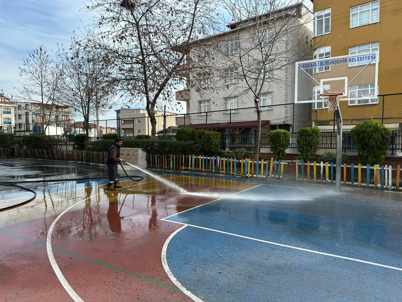 Okullarda Ara Tatil Temizliği Devam Ediyor