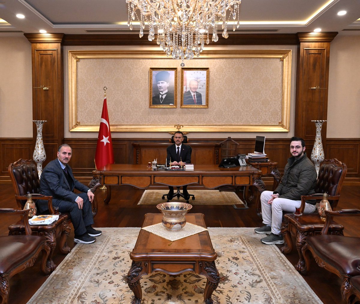 Yeni Akit Yazarı Mehmet Emin Gerger'den Vali İlhami Aktaş'a Ziyaret