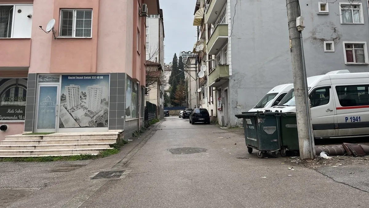 Kocaeli'de 25 Günlük Bebek Sokağa Terk Edildi