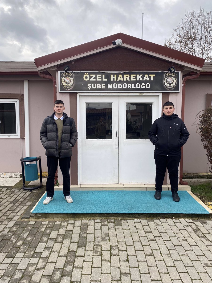 Lise Öğrencilerinin Kocaeli Özel Harekat Şube Müdürlüğü Ziyareti