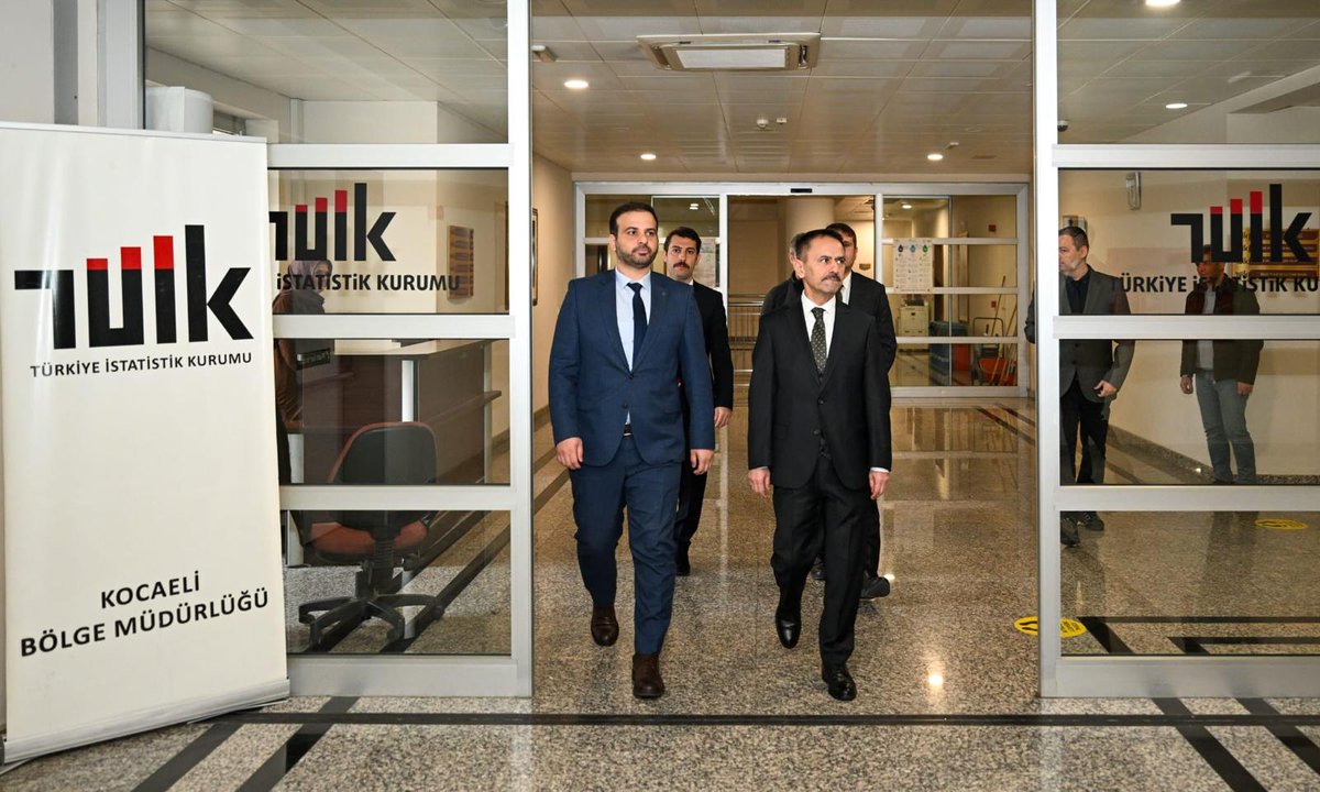 Kocaeli Valisi Aktaş, TÜİK Bölge Müdürlüğündeki İncelemeleriyle Güne Başladı
