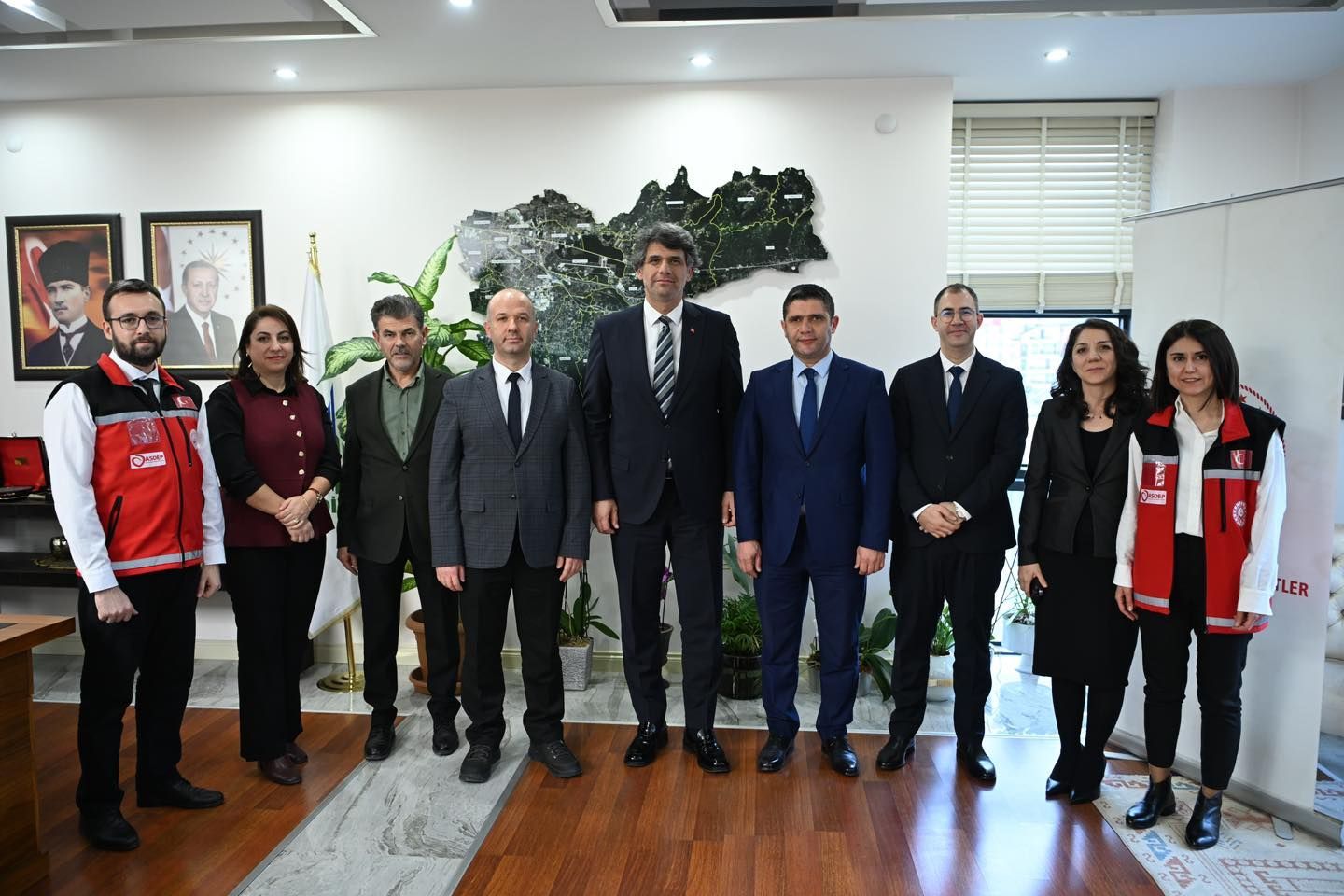 Kartepe Belediyesi ve Aile ve Sosyal Hizmetler Müdürlüğü'nden Evlilik Öncesi Eğitim Protokolü