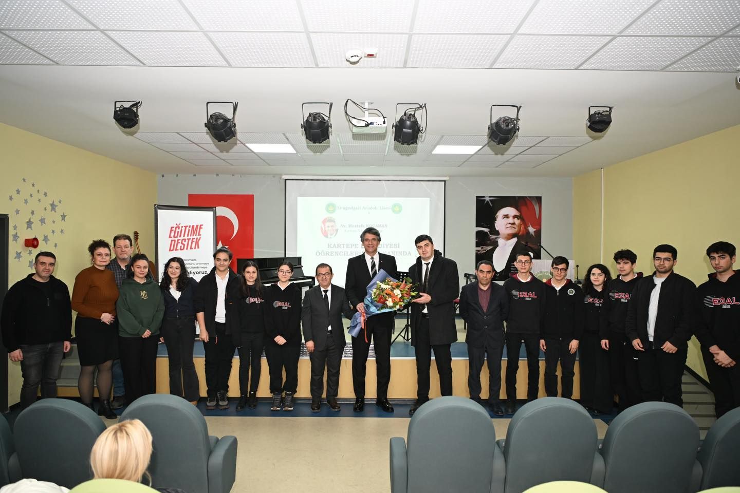 Kartepe'de 3.047 Öğrenciye Sınav Desteği