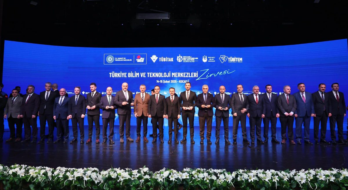 Kocaeli'de 4. Türkiye Bilim ve Teknoloji Merkezleri Zirvesi Başladı