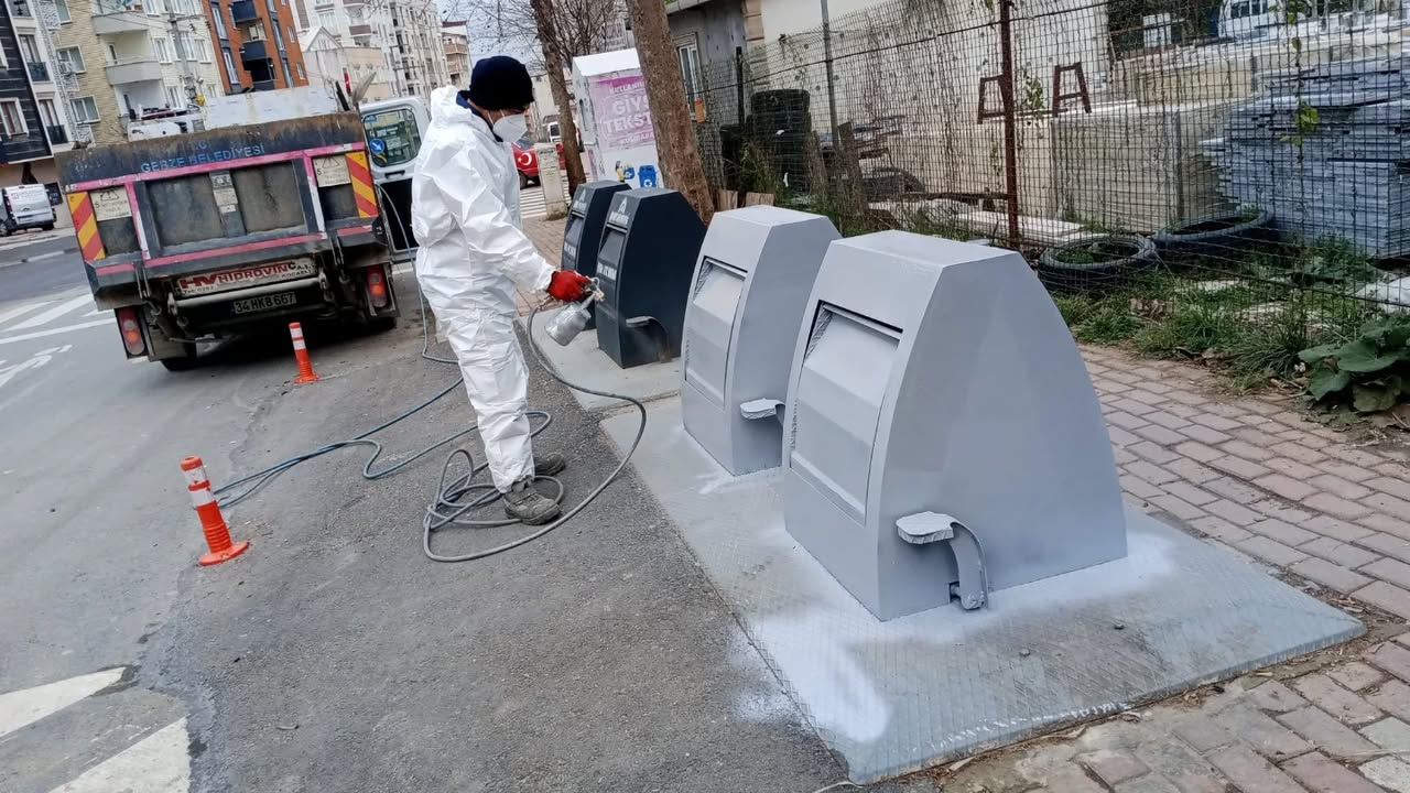 Gebze'de Çöp Konteynerleri Yenileniyor