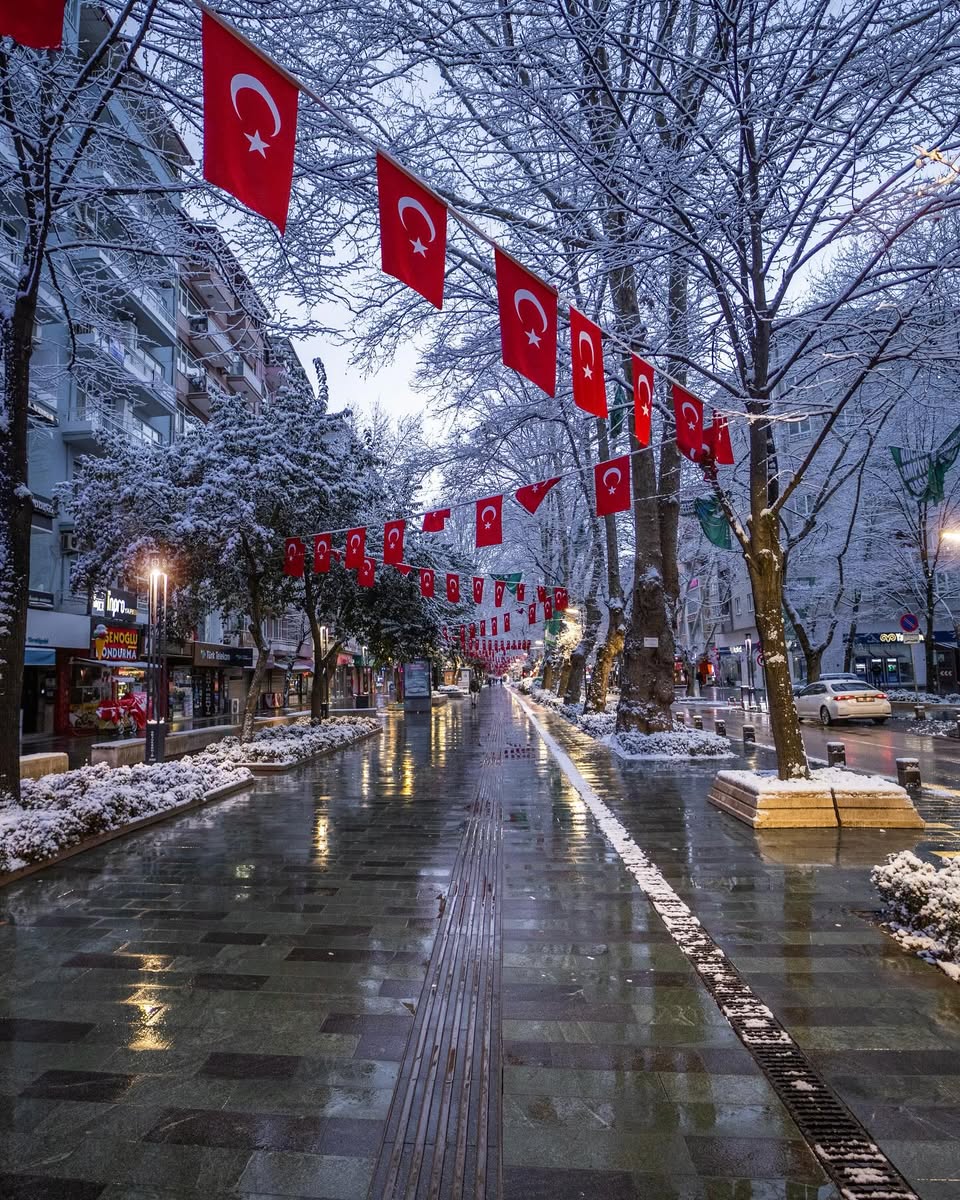 Kocaeli'de Kar Taneleri Gibi Eşsiz Beyaz Anlar Yaşandı