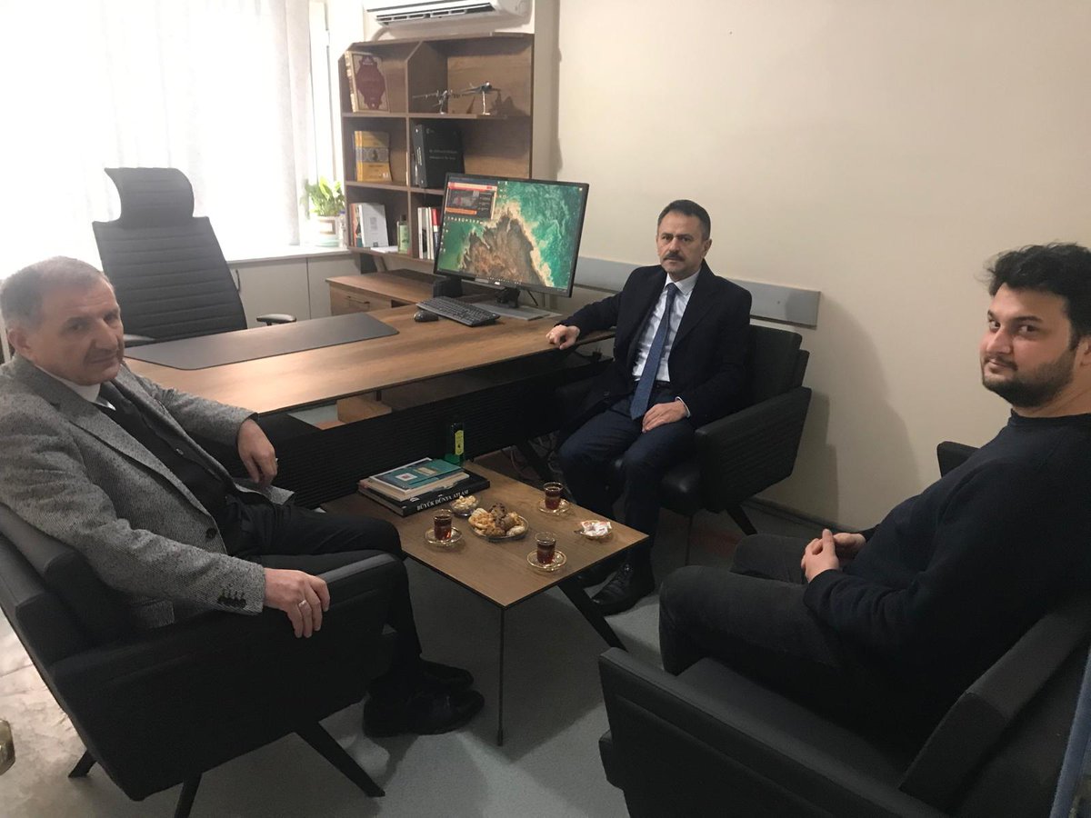 Vali Aktaş'tan İlyas Şeker'e Anlamlı Ziyaret