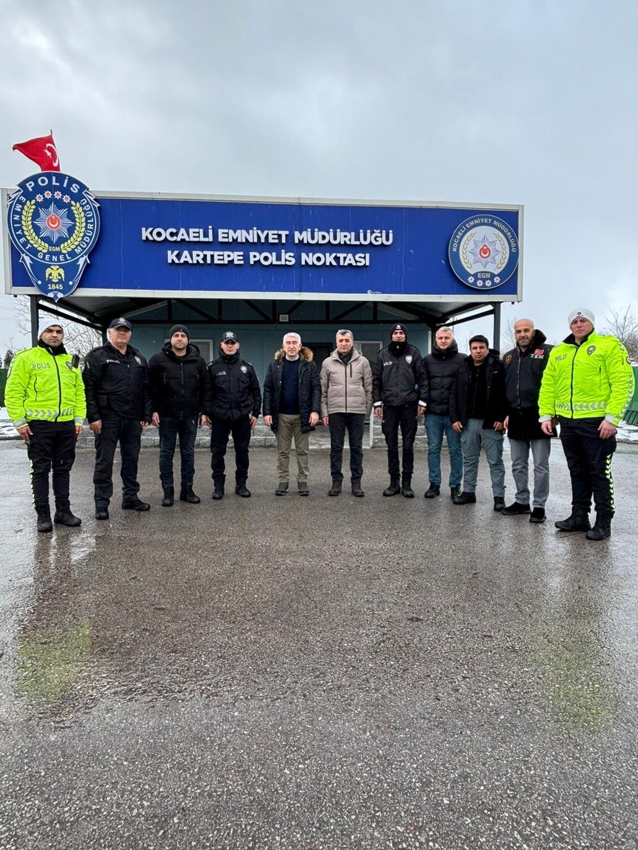 Kocaeli Emniyet Müdürü Faruk Karaduman, Polis Uygulama Noktalarında İncelemelerde Bulundu