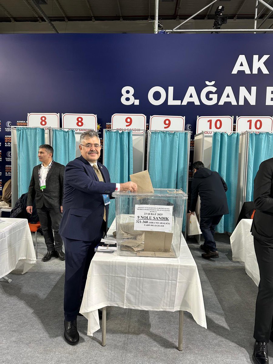 AK Parti 8. Olağan Kongresi'nde Türkiye Yüzyılı Vurgusu