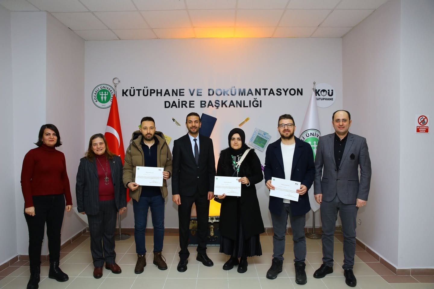 Başiskele Öğrencilerinden KOÜ Kütüphanesine Anlamlı Ziyaret