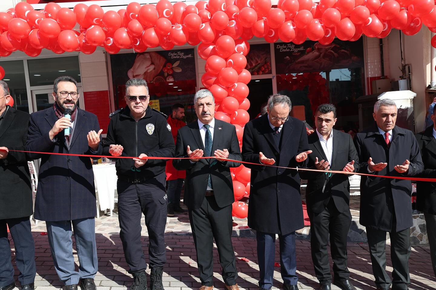 Diliskelesi Mahallesinde Yeni İşletme: Kayaoğlu Et ve Tavuk Açıldı