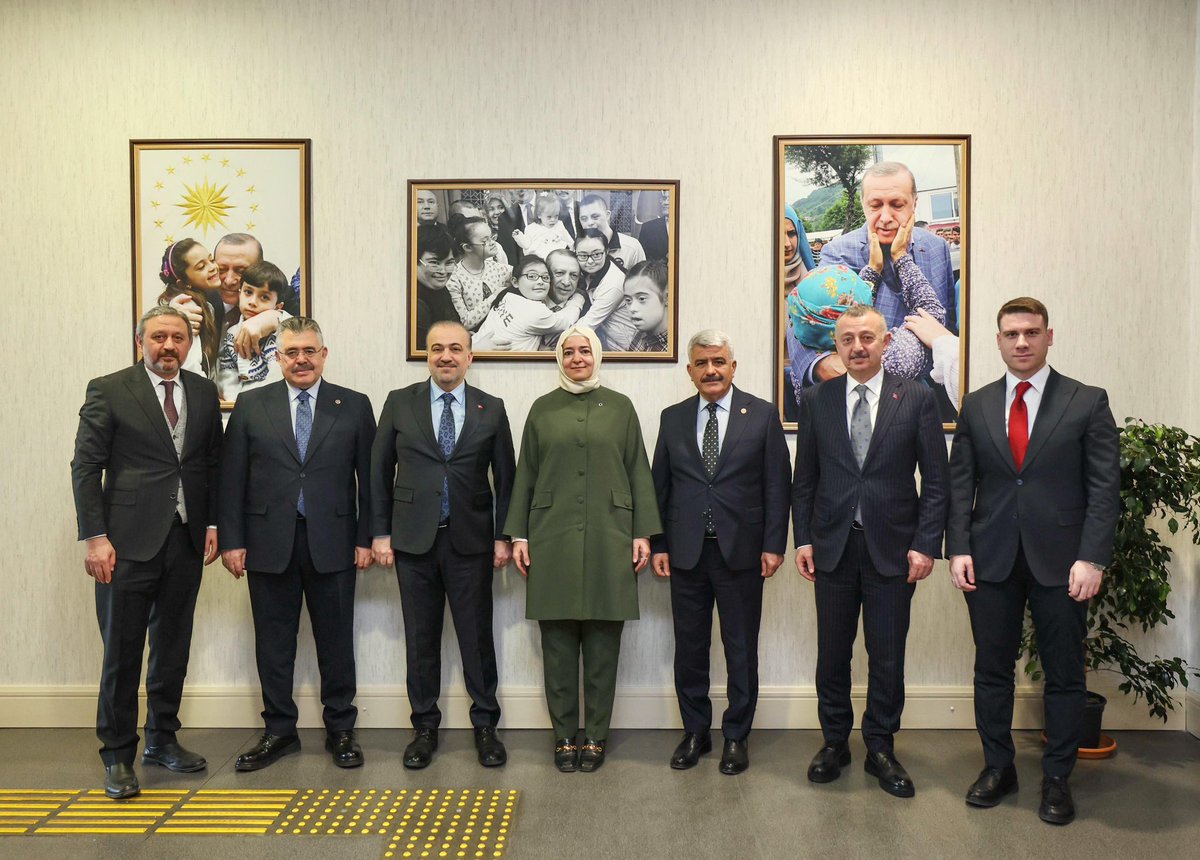 AK Parti Kocaeli Heyeti'nden Fatma Betül Sayan Kaya'ya Ziyaret