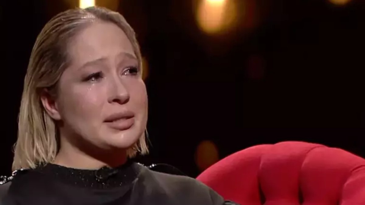 Gülçin Ergül Duygusal Anlar Yaşadı: Olumsuz Yorumlara Gözyaşlarıyla Yanıt Verdi