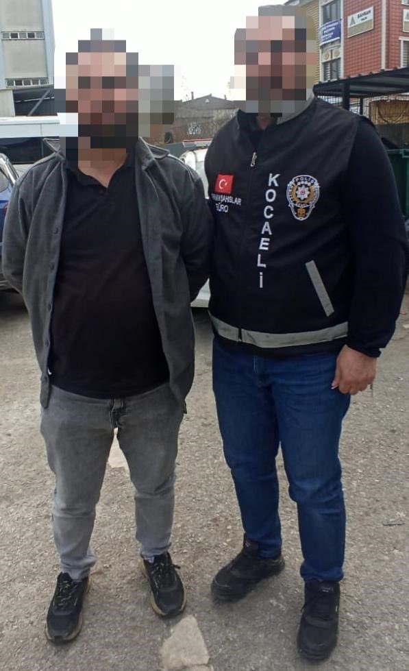 Hırsızlık Cezası Bulunan Şahıs Kocaeli'de Yakalandı