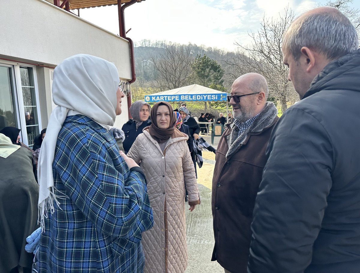 Kartepe'de Taziye Ziyareti: Ayşe Topal İçin Başsağlığı Mesajları